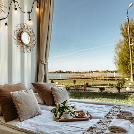 Herbals - Tree&Lake Houses With Bath, Sauna, Bikes, Motorboat Mielno  Εξωτερικό φωτογραφία