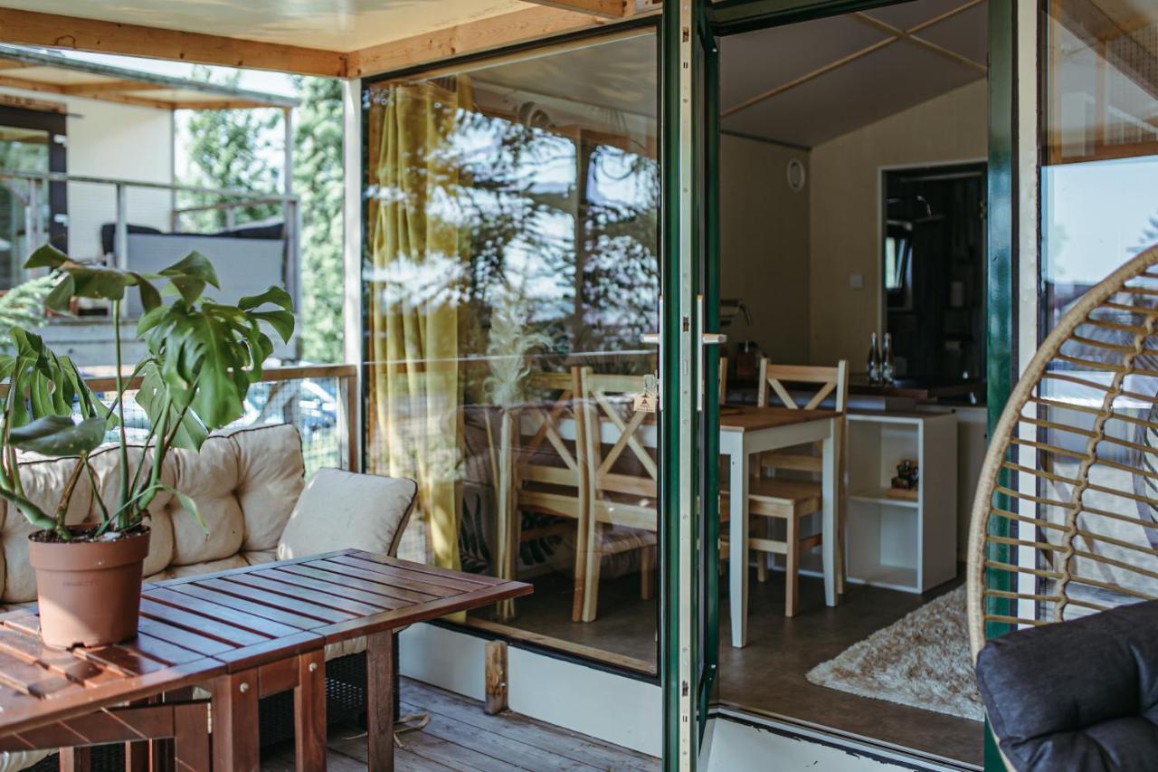 Herbals - Tree&Lake Houses With Bath, Sauna, Bikes, Motorboat Mielno  Δωμάτιο φωτογραφία
