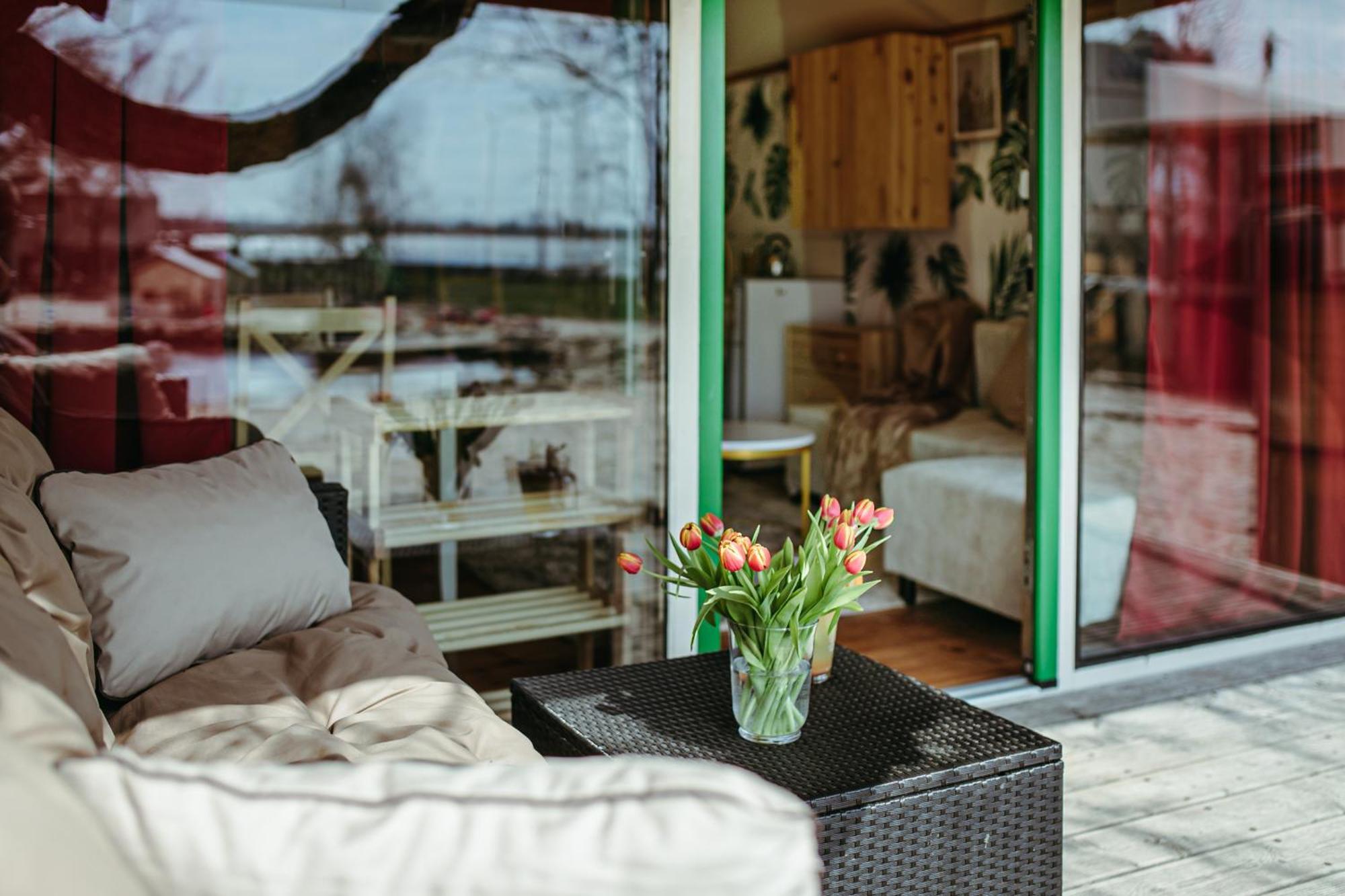 Herbals - Tree&Lake Houses With Bath, Sauna, Bikes, Motorboat Mielno  Δωμάτιο φωτογραφία